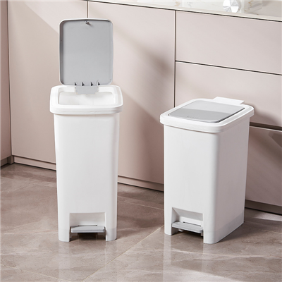 Pedaldrevne avfallsbeholdere